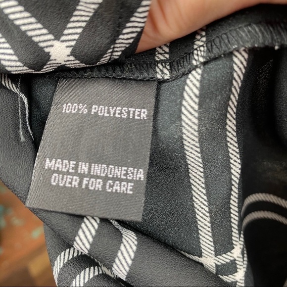 BCX plaid roll tab button up collared blouse - Picture 12 of 12